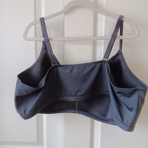 Cacique Women's Plus Black No-Wire Scoop Neck Swim Top Size 28 - Picture 2 of 8